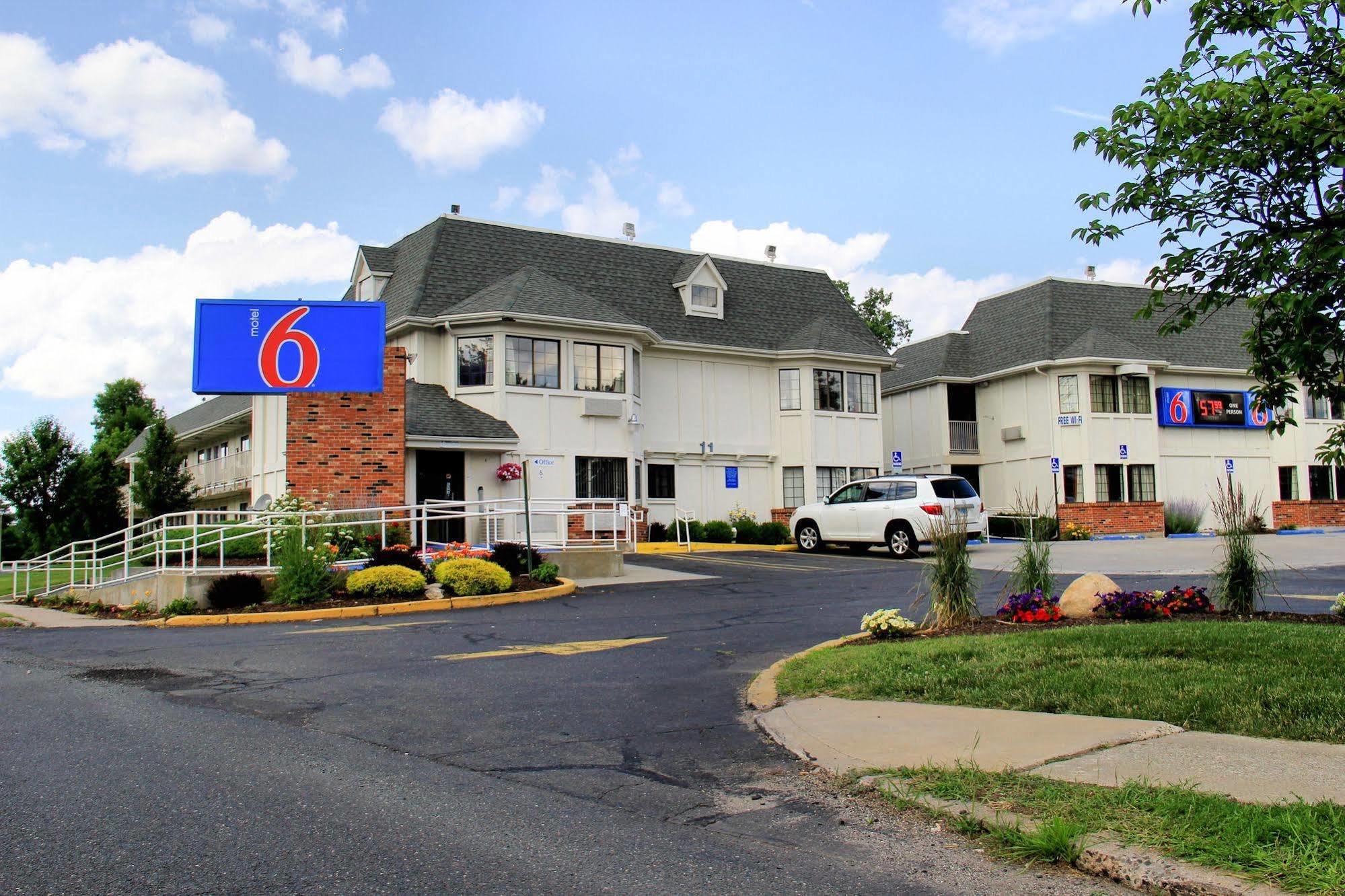 Motel 6-Enfield, CT - Hartford Eksteriør bilde